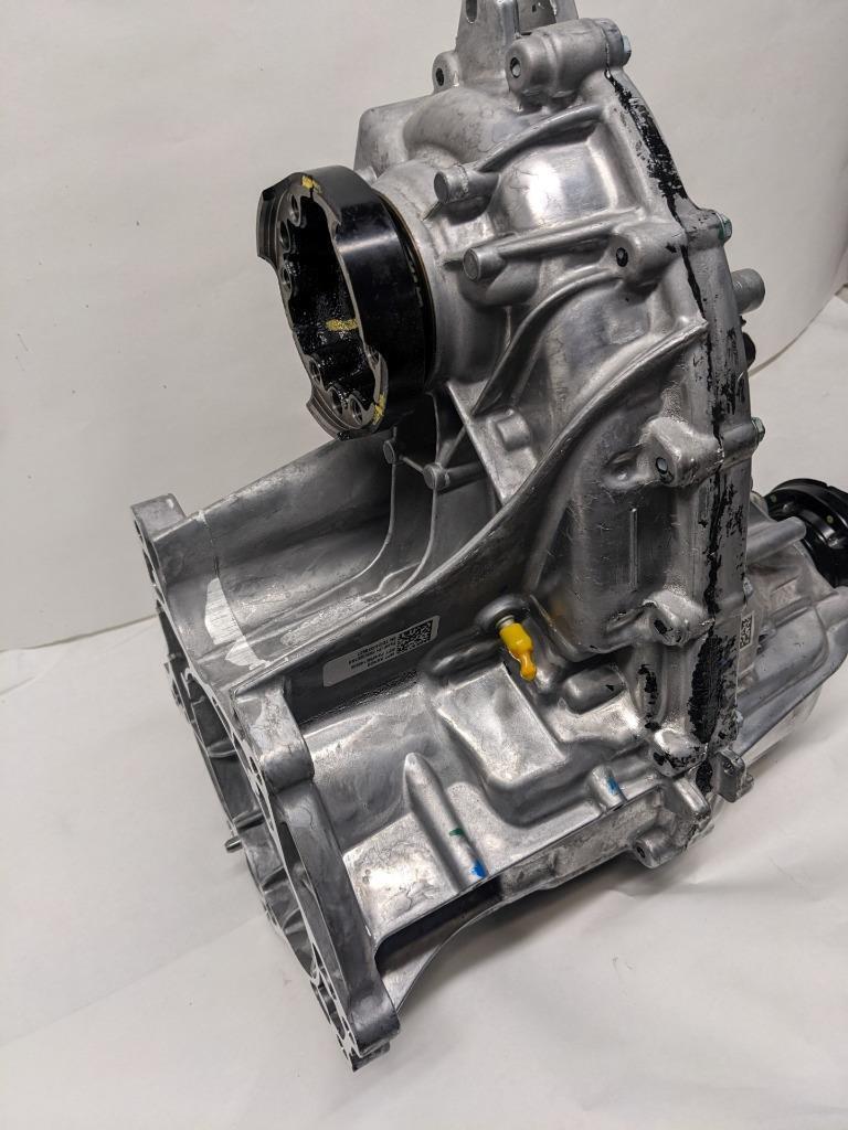 MOPAR 68593801AA TRANSFER CASE FOR 2021-2022 GRAND CHEROKEE 3.6L V6 FLEX NEW I2