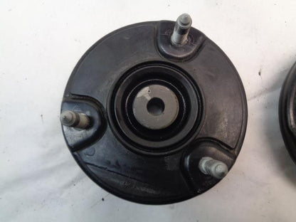 USED SET GENUINE PORSCHE 97-12 91 STRUT MOUNTS FRONT AND REAR 997 343 018 00 R21