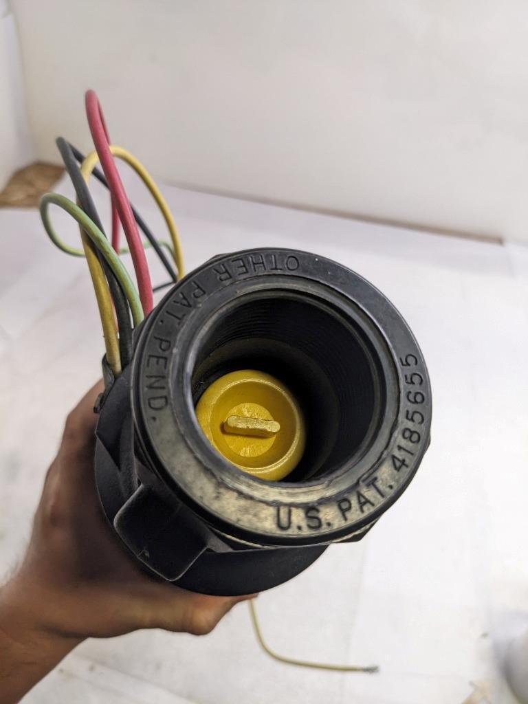 JACUZZI SUBMERSIBLE WELL WATER PUMP 3-WIRE 230V 60HZ 8GPM 3/4HP NEW H2