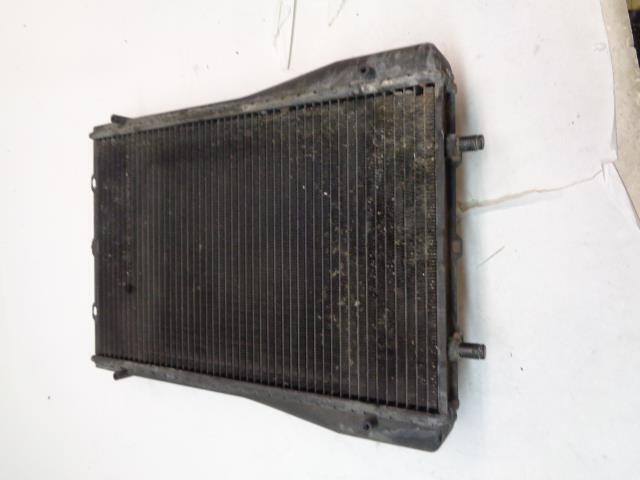 USED GENUINE PORSCHE RADIATOR FOR 911 1998-2013 996 106 132 70 R24