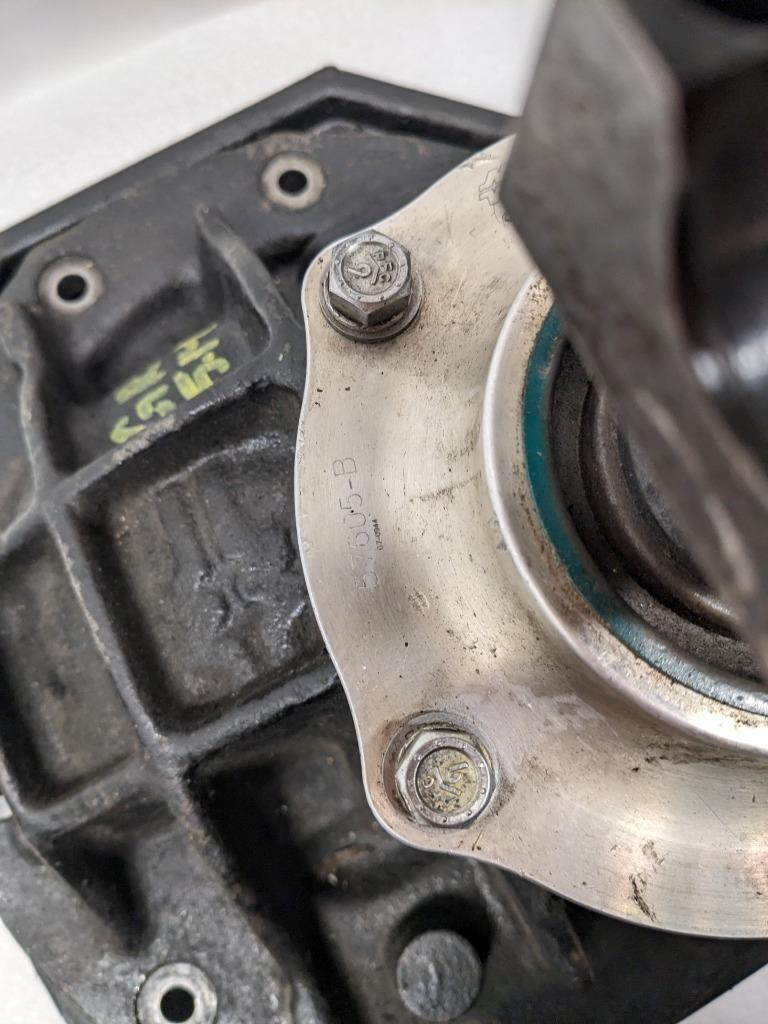 MARK WILLIAMS 57605-B THIRD MEMBER FORD 5.14 10"  35 SPLINE 931 USED B1B2