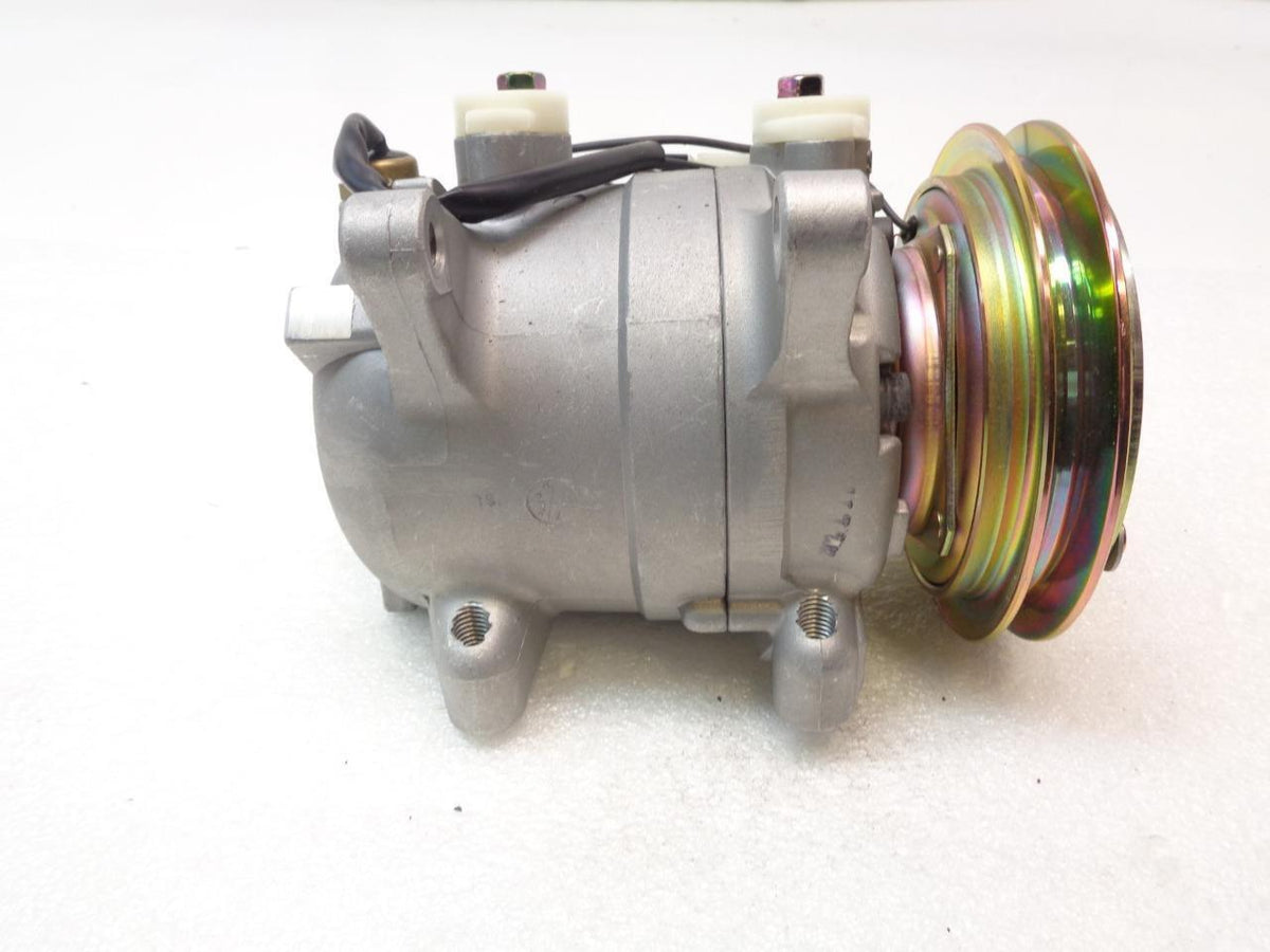 NEW UNBRANDED AC COMPRESSOR 10000163 (UNKNOWN FITMENT) R2