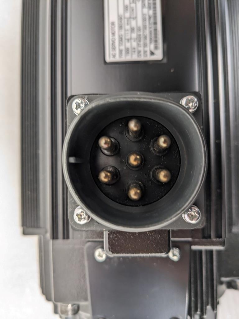 1 YASKAWA SGMG-18B3ABC MOTORS AC SERVO