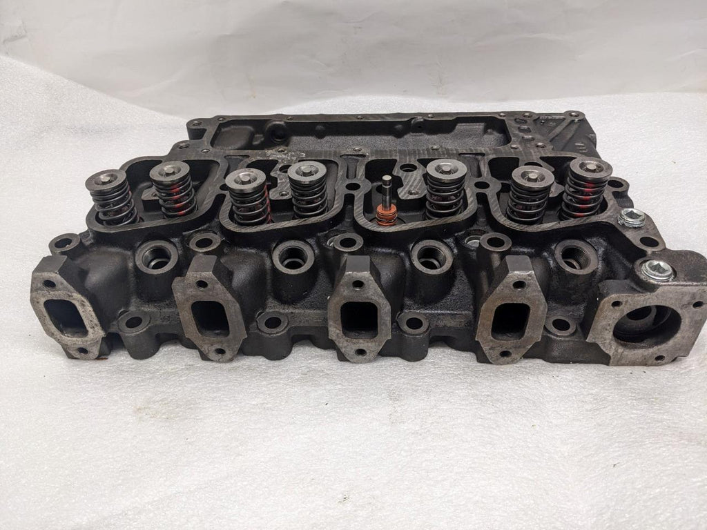 CUMMINS 2831041 Case Cummins Cylinder Head FOR 450/430/440 CASE Dozer NEW R18