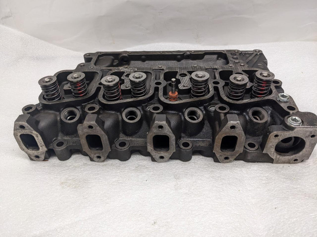 CUMMINS 2831041 Case Cummins Cylinder Head FOR 450/430/440 CASE Dozer NEW R18