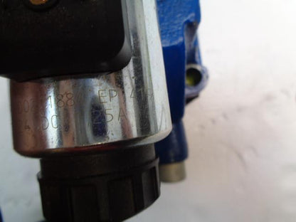 NEW HARSCO DIRECTIONAL VALVE C0993Y02 COIL NO.B4068Y15 R33T1