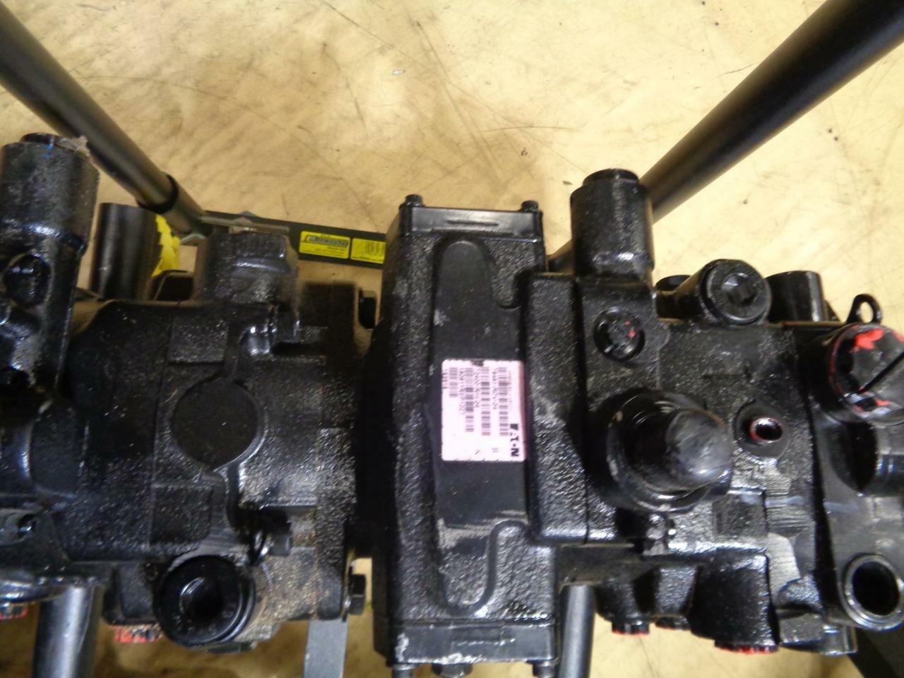 Eaton 78461-RDV-04 7200-RYA-04 180811RSP2034 136918 Hydraulic Tandem Drive BSRG1