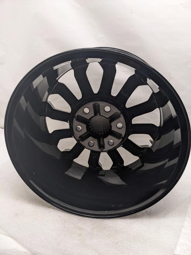 1 GM WHEEL 23377014 18X8.5 ET26 GLOSS BLACK 6X139.7 FOR GMC SIERRA 1500 NEW B2
