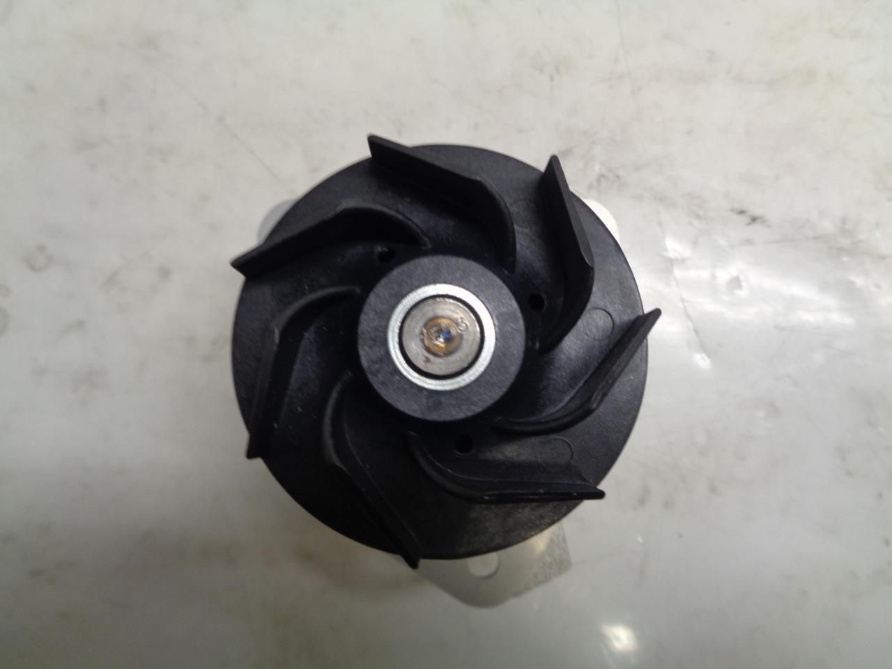 NEW LASO WATER PUMP FOR VOLKSWAGEN/AUDI 022 121 011 9520 0143 R12TB