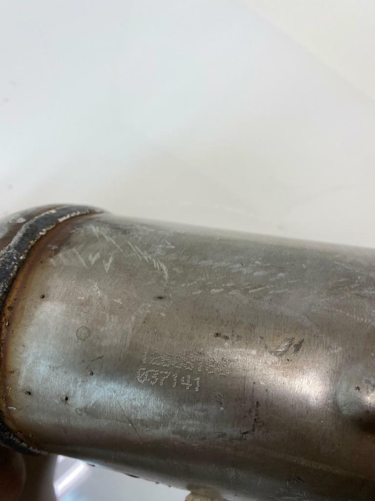 NEW CATALITYIC CONVERTER FOR 03-05 CHEVROLET EXPRESS 3500 V8 BSR ET1