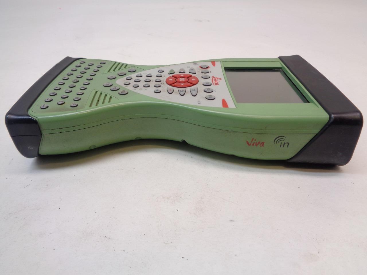 LEICA CS15 GPS DATA COLLECTOR CONTROLLER & CLAMP NO BATTERY R32T2