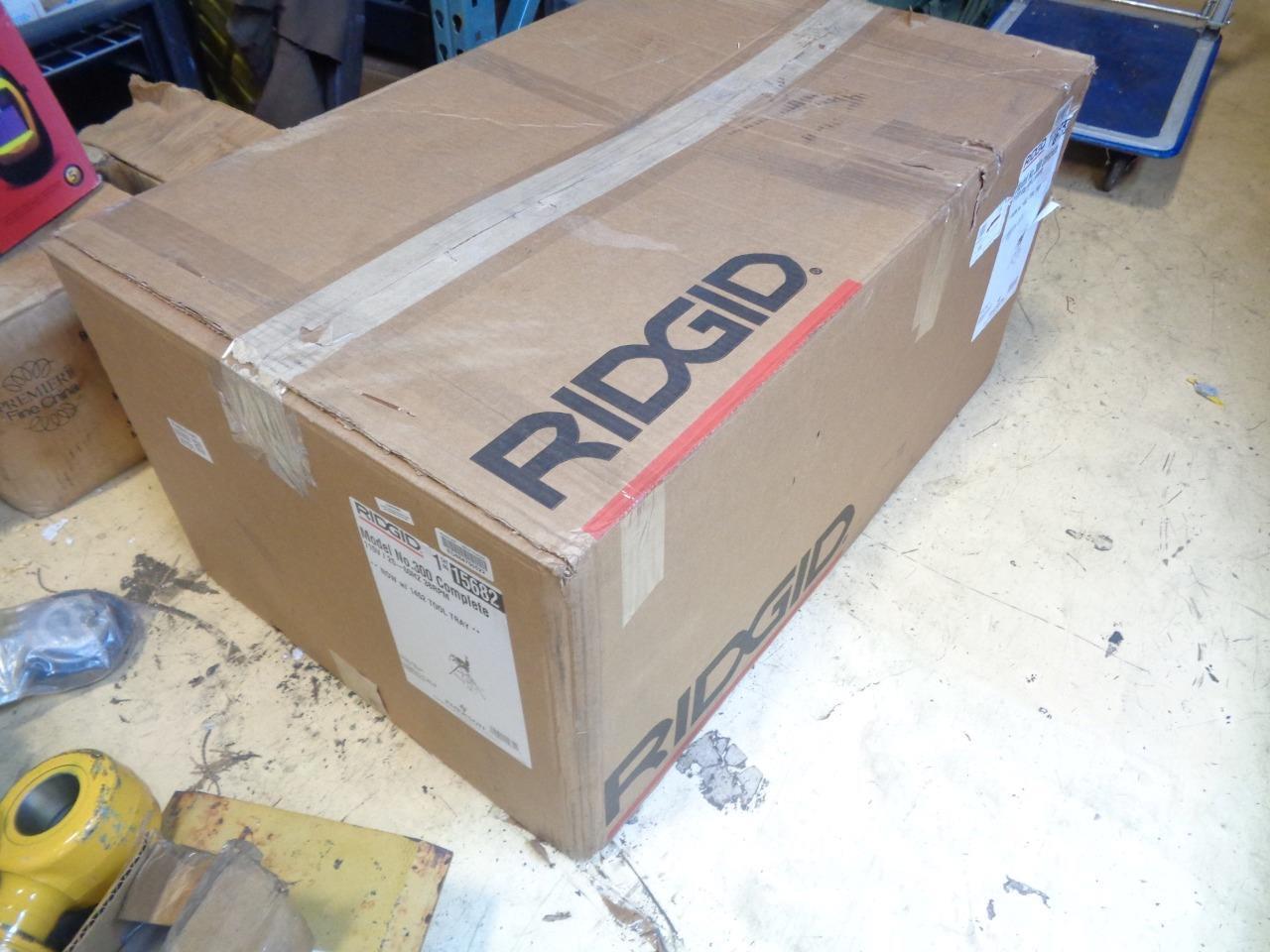 RIDGID 15682 MODEL 300 COMPLETE PIPE THREADING MACHINE w/1452 TOOL TRAY BSR3.1