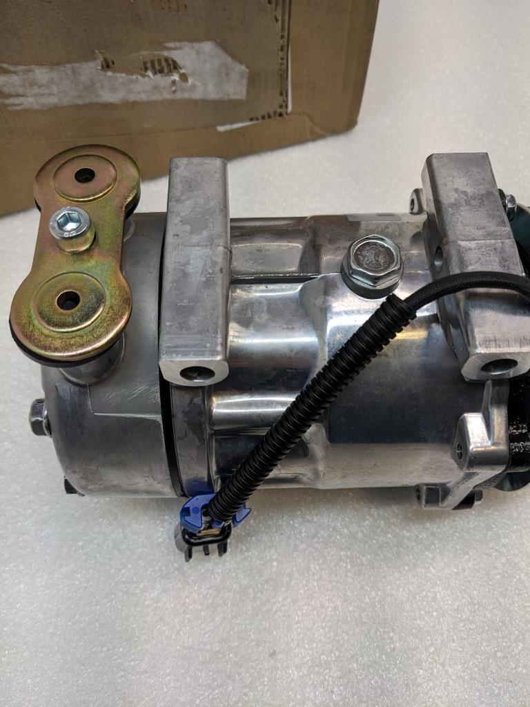7H15 AC COMPRESSOR 77595 W/ 6 GROOVE CLUTCH FOR PETERBILT KENWORTH TRUCKS NEW R1