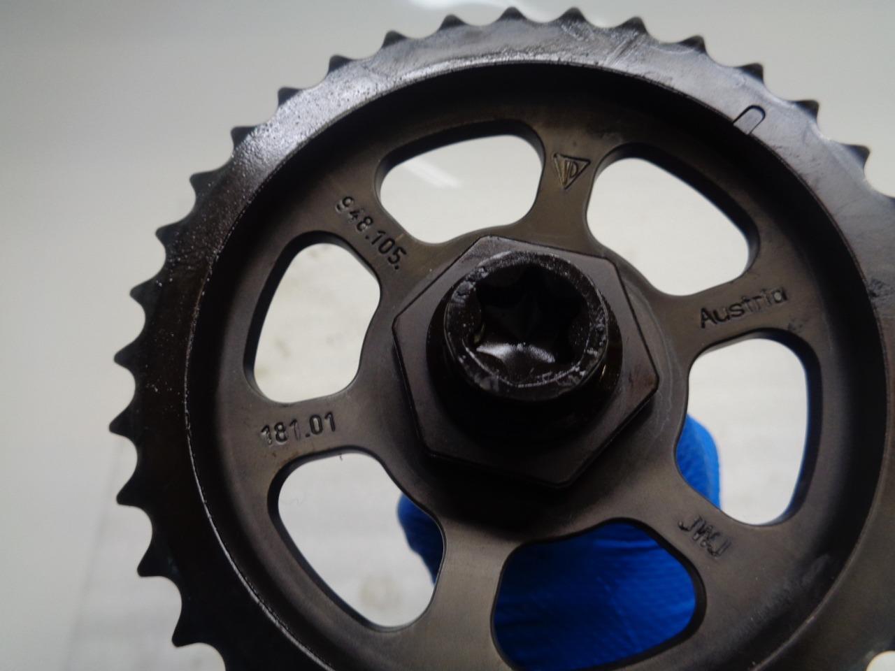 Porsche Cayenne Turbo 04-06 Left Exhaust Camshaft 948 214 3R USED GENUINE R24T1