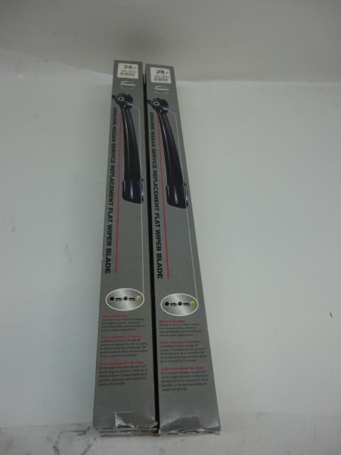 NEW OLD STOCK GENUINE NISSAN 28" WINDSHIELD WIPER BLADE 10-PACK WBILL-NIS28F SR