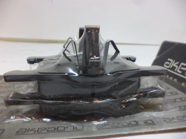 AKEBONO PRO ACT REAR DISC BRAKE PADS 2003-2006 FORD EXPEDITION  ACT935 R5