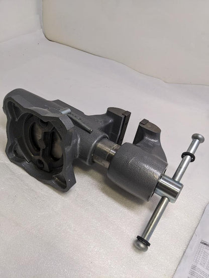 WILTON 28832 BENCH VISE 500S 5" WIDTH 8" OPENING 4-14" DEPTH SWIVEL BASE NEW H1
