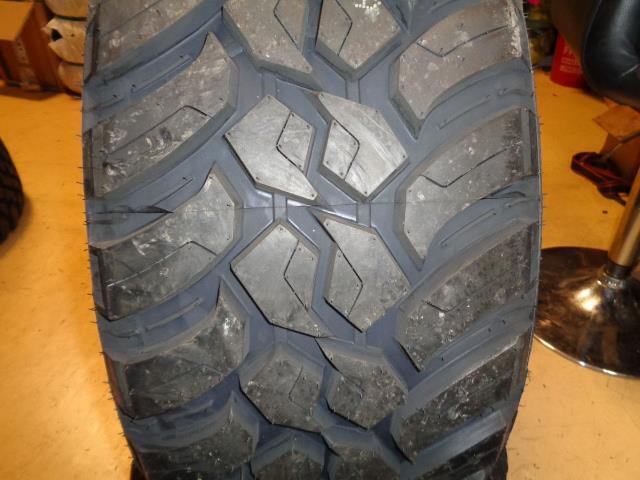 AMP TERRIAN ATTACK M/T A LT 305 55 20 121Q LRE 10PLY TIRE 305-5520AMPCM2 BQ4