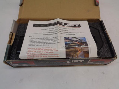 READYLIFT 2" LEVELING KIT W/FORGED TORSION KEY 00-05 DODGE RAM 66-1000 R18T2