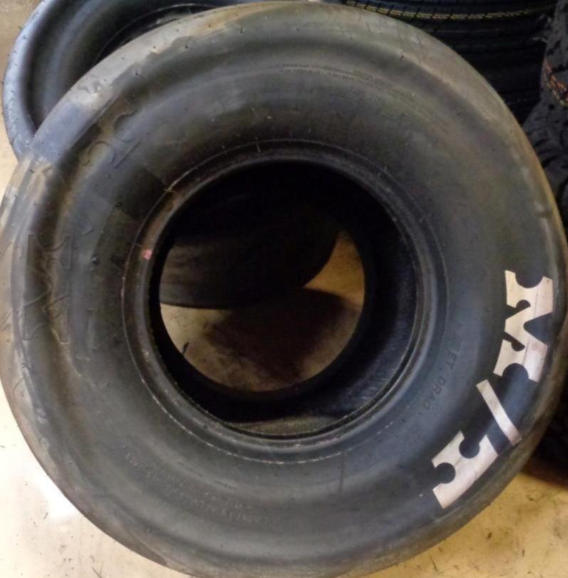 MICKEY THOMPSON ET DRAG TIRE WL 33.5 16.5 16 ROLLOUT 107" 90000001574 CQ3