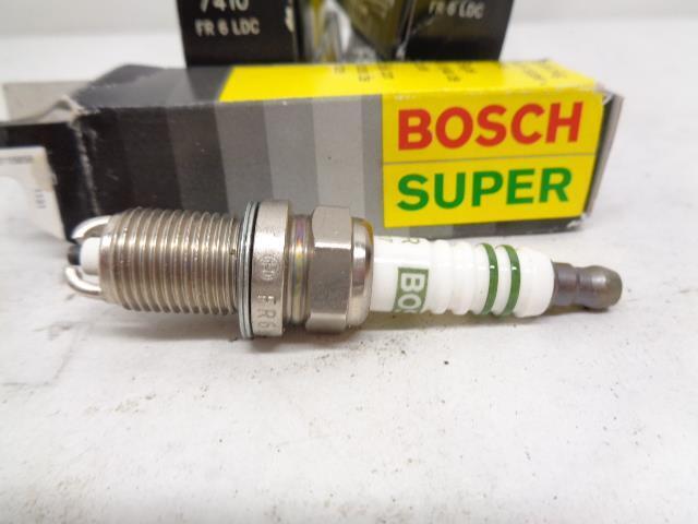 BRAND NEW BOSCH SUPER PORSCHE 911 SPARK PLUGS 5-PACK 7410 R13T3
