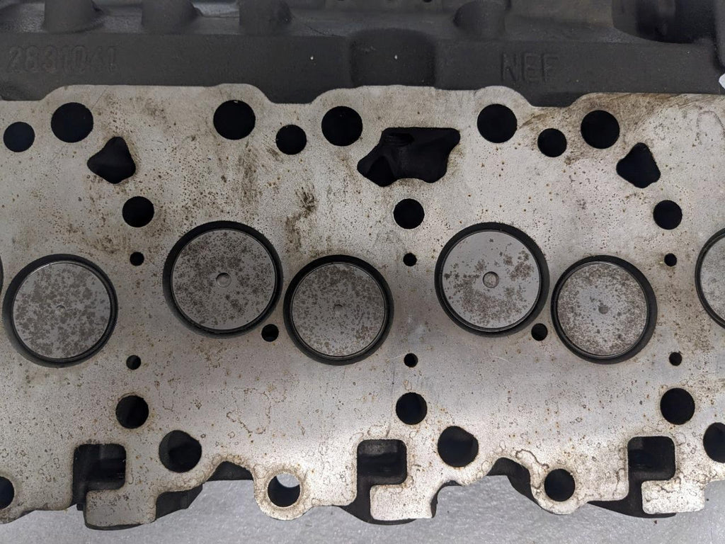 CUMMINS 2831041 Case Cummins Cylinder Head FOR 450/430/440 CASE Dozer NEW R18