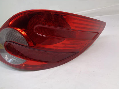 GENUINE 2006-12 MERCEDES R 350 RIGHT TAIL LIGHT LAMP ASSEMBLY 2515201664 SR