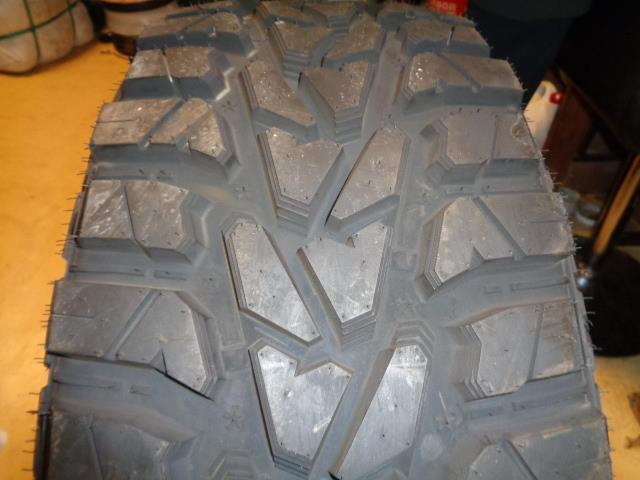 VERSATYRE MXT/HD LT 35 12.50 20 125Q LRF 12PLY TIRE TMXT06 BQ4