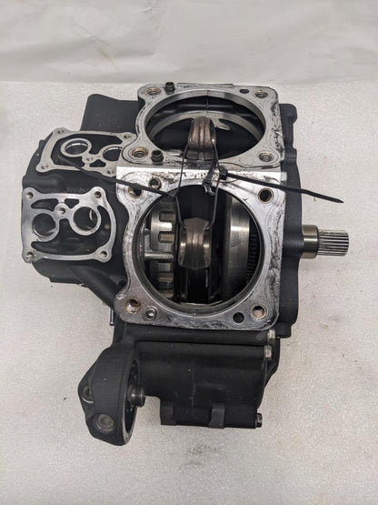 HARLEY DAVIDSON MILWAUKEE 8 TOURING CRANKCASE FOR 17-23 ELECTRA GLIDE USED I2