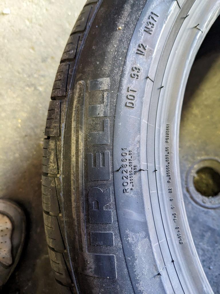 2 PIRELLI CINTURATO P7 AS (*) BMW RUNFLAT P 245 50 18 100V SL TIRE 2137100 CQ3