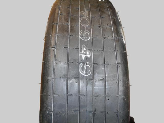 MICKEY THOMPSON ET FRONT WL 22.5 4.5-15 TIRE 250931 BQ4
