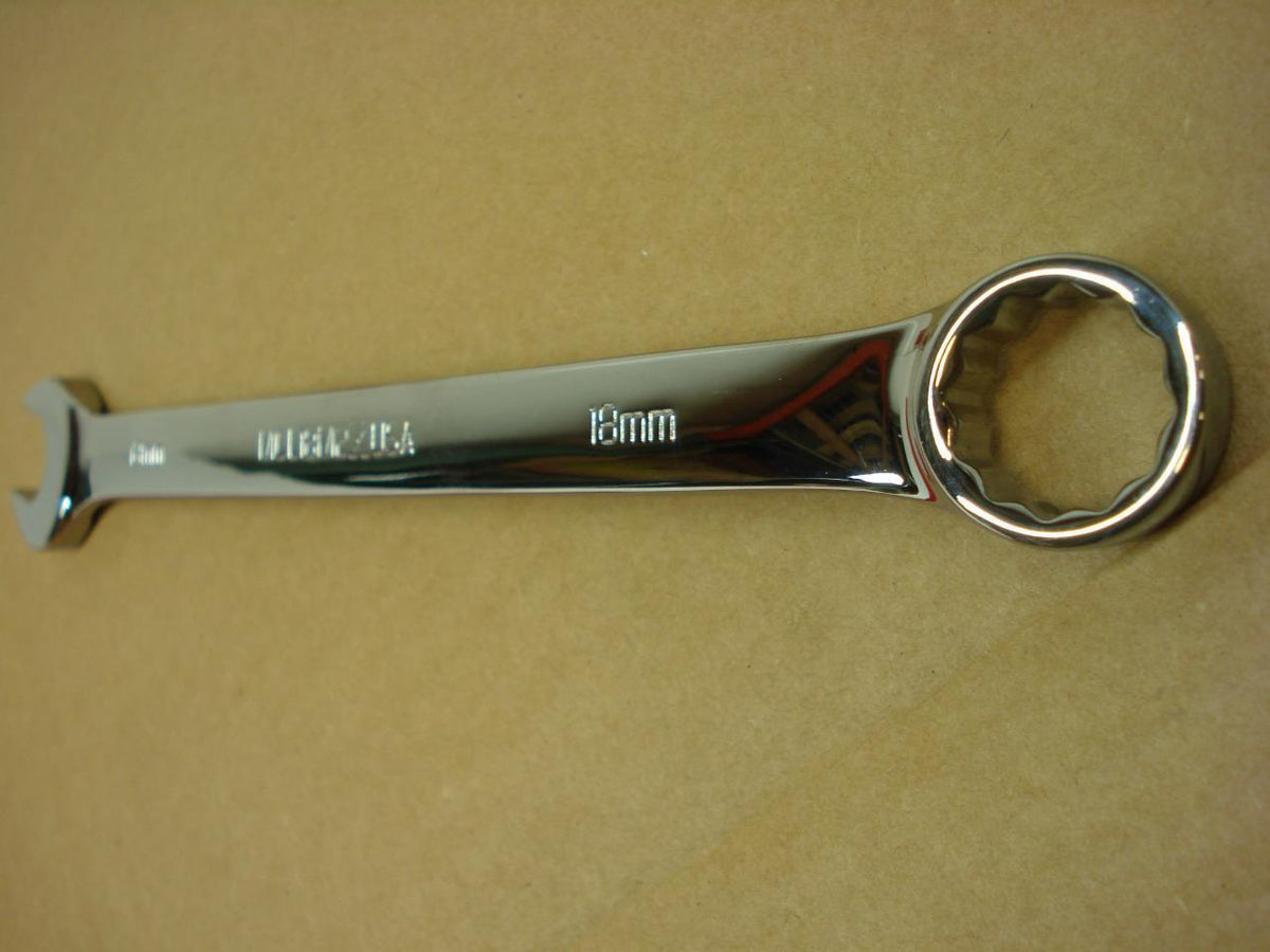 MATCO TOOLS 18MM 12PT LARGE COMBINATION WRENCH MCL18M2X CHROME POLISH R22T4