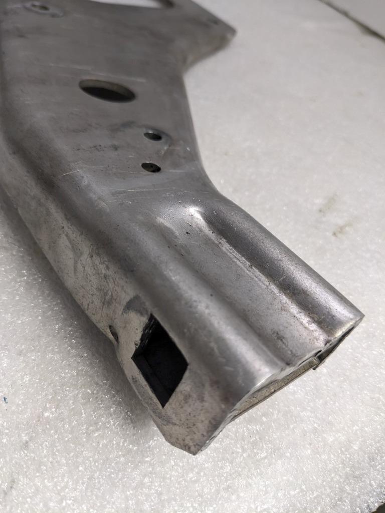 PORSCHE 911/996 ENGINE CRADLE MOUNT 99637501107 USED 996B.G.L.