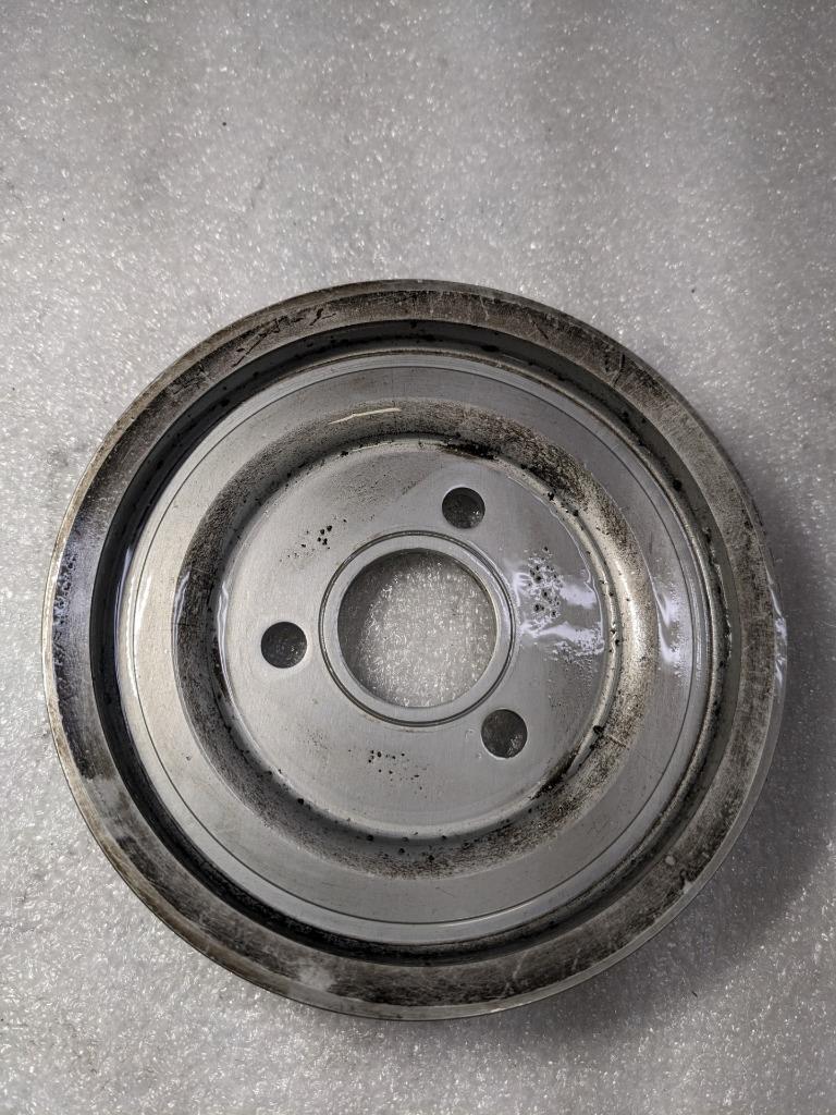 PORSCHE CAYMAN/911 POWER STEERING PUMP/PULLEY 99614722360 USED 996B.G.L.