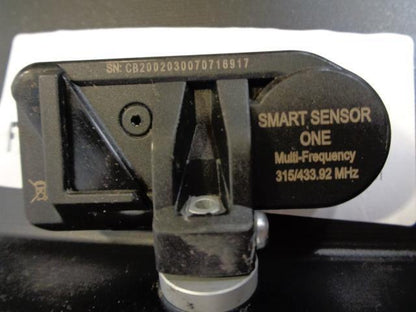 3 DUB S252 CLOUT GLOSS BLACK W/ MILLED ACCENTS 24X10 ET30 6X5.5 S25224008430 SR