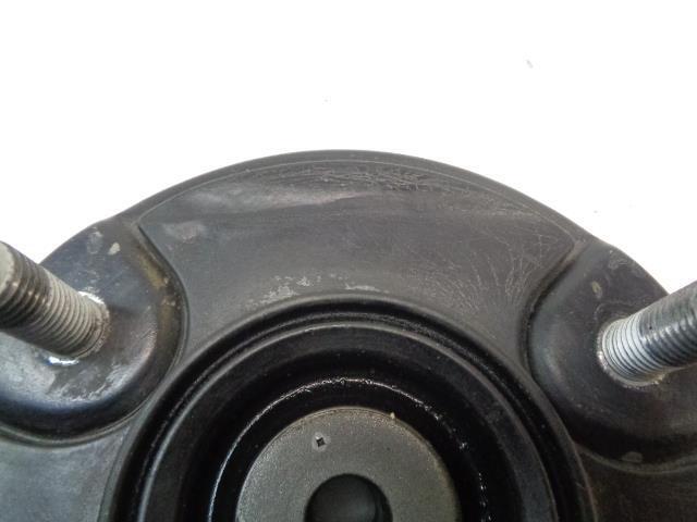 USED SET GENUINE PORSCHE 97-12 91 STRUT MOUNTS FRONT AND REAR 997 343 018 00 R21