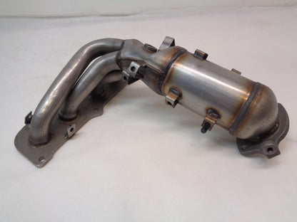 GENERIC DIRECT FIT CATALYTIC CONVERTER for 02-06 2.4L TOYOTA CAMRY  BSGEXHAUST