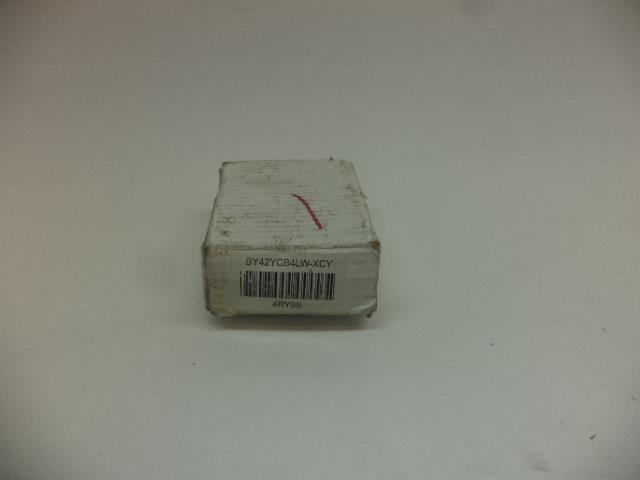 NEW WEKSLER GAUGE LIQUID FILLED 2 1/2 IN 100 PSI BY42YCB4LW-XCY R17