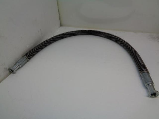 NEW VOLVO HOSE ASSEMBLY VOE 937305 R31