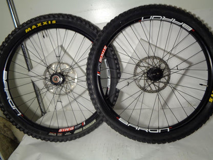 STANS BARON MK3 27.5 WHEELSET W/ MAXXIS MINION DHF 27.5X2.8 TIRES NEW R34