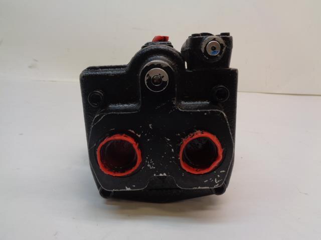 NEW PARKER PVP1636BRVP12X3932 HYDRAULIC PUMP DIV 3600 PSI 9T SPLINE PVP16 R34