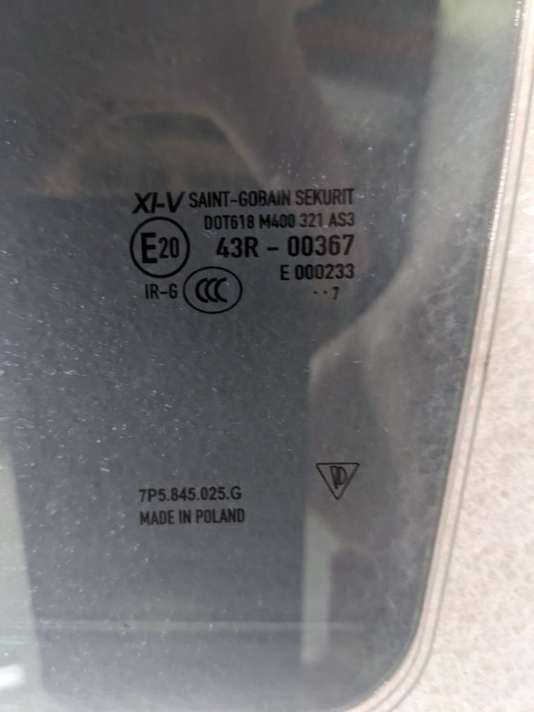 PORSCHE 95854261113 DOOR GLASS FOR CAYENNE 2011-2018 NEW PGB2