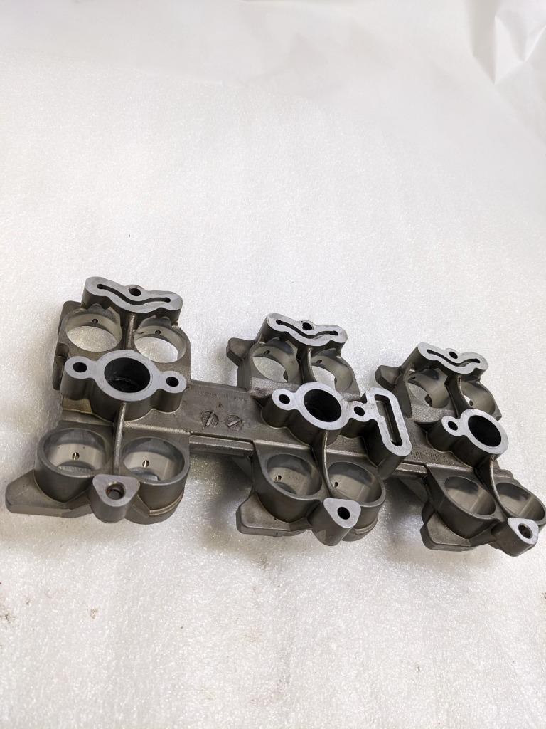 PORSCHE BOXSTER VALVE SPRING HOUSING 987 2005-2008  9961041054R USED R24