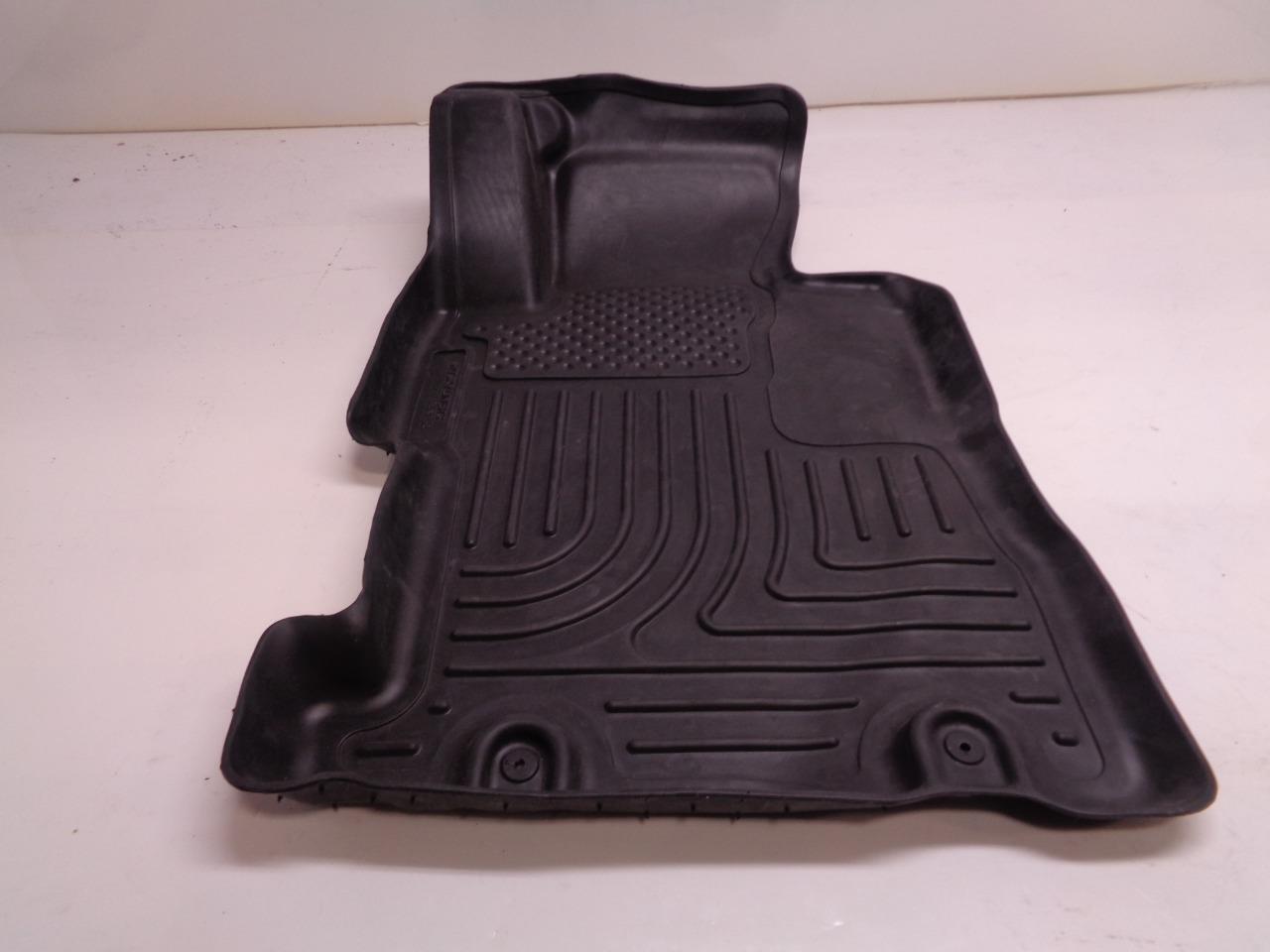 USED HUSKY LINERS WEATHER BEATER FLOOR LINERS FOR 2012-13 4 DOOR HONDA CIVIC SR