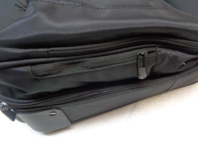 NEW TARGUS TCG717 17.3" CITYGEAR OVERNIGHT TRAVEL ROLLER BAG (BLACK) SR