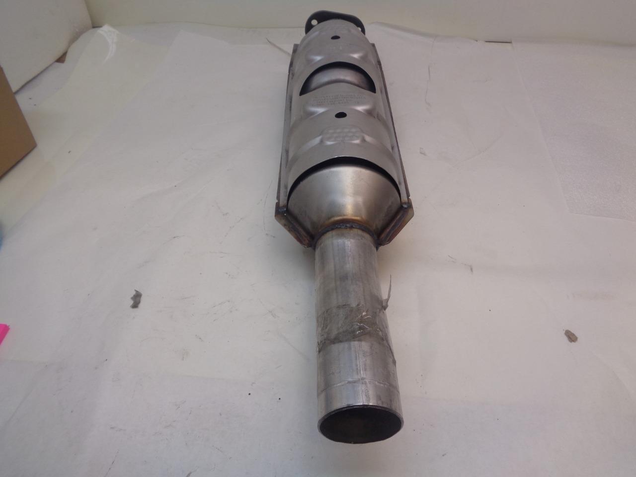 NEW UNBRANDED CATALYTIC CONVERTER (MAY BE for FORD E-SERIES TRUCKS) BSGEXHAUST