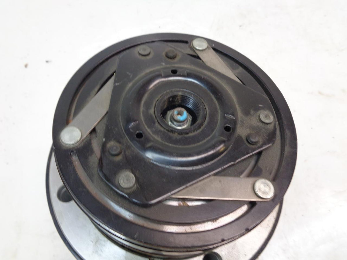 NEW 4 SEASONS 58221 AC COMPRESSOR 77-87 BUICK, CADILLAC, CHEVY, GMC, PONTIAC R1