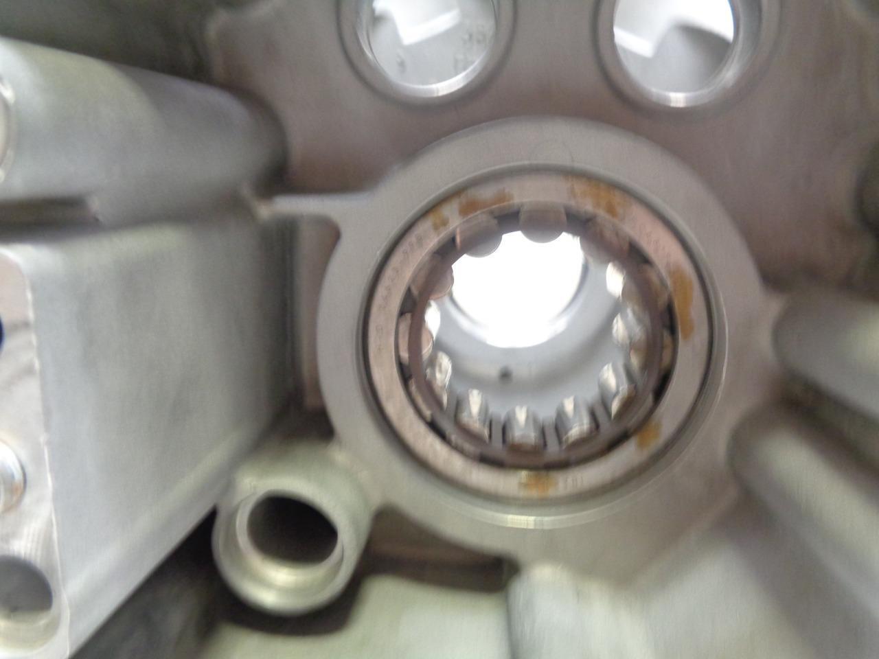 NEW HARLEY DAVIDSON 2001 ROAD KING CRANKCASE & CYLINDER HEADS 24631-99 R15