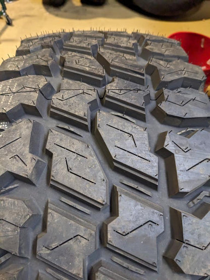 MUD CLAW COMP MTX LT 35 12.50 22 121Q LRF 12PLY MUD TERRAIN TIRE MTX05 CQ3