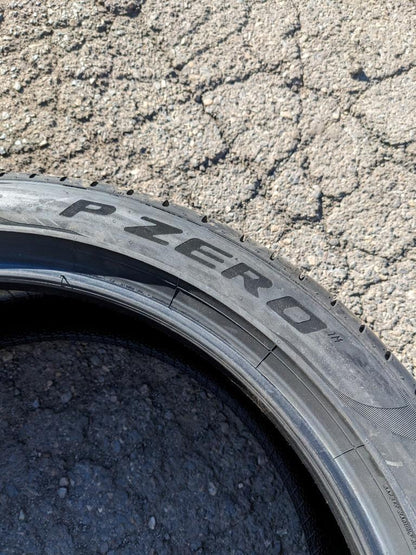 4 PIRELLI P ZERO PZ4 LUXURY  (*) BMW RSC P 245 40 20 99Y XL TIRES 2979800 CQ3